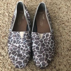 Cheetah silver sparkle toms